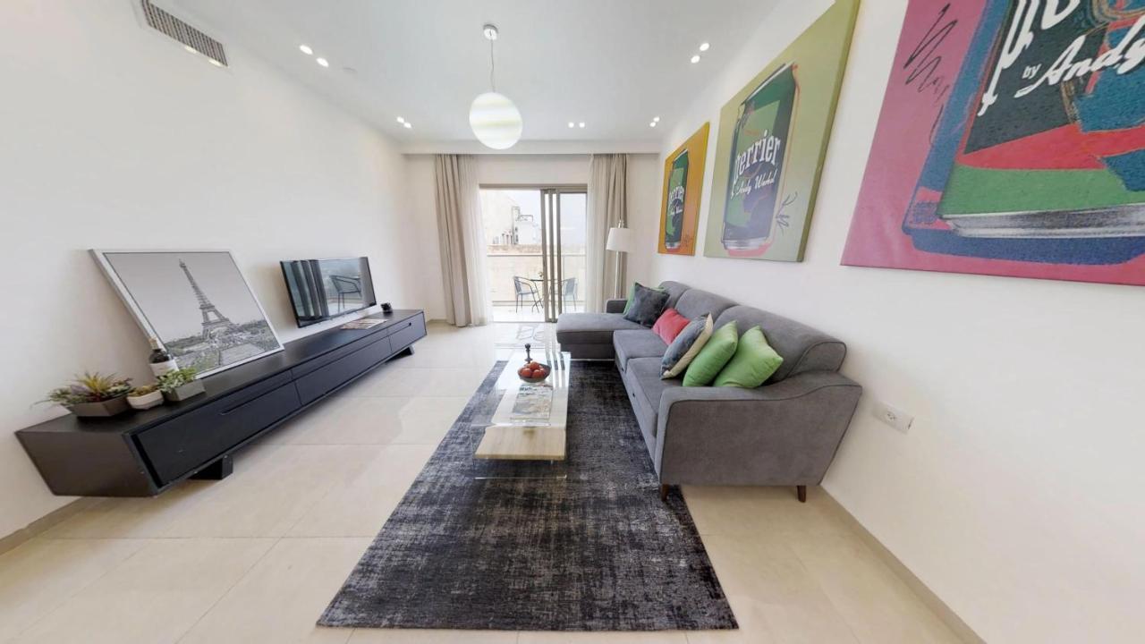 Exclusive Two-Bedroom Apartment With Parking Jerusalem Exterior photo